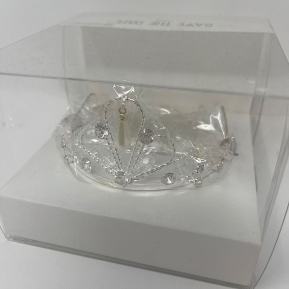 Bun Tiara Pearl Accent with Rhinestones - Picture 2 of 7